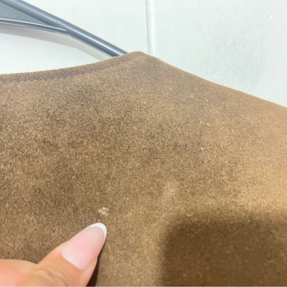 Brown suede collarless jacket - Picture 11 of 11